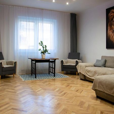 Season One Apartman سيغيد المظهر الخارجي الصورة