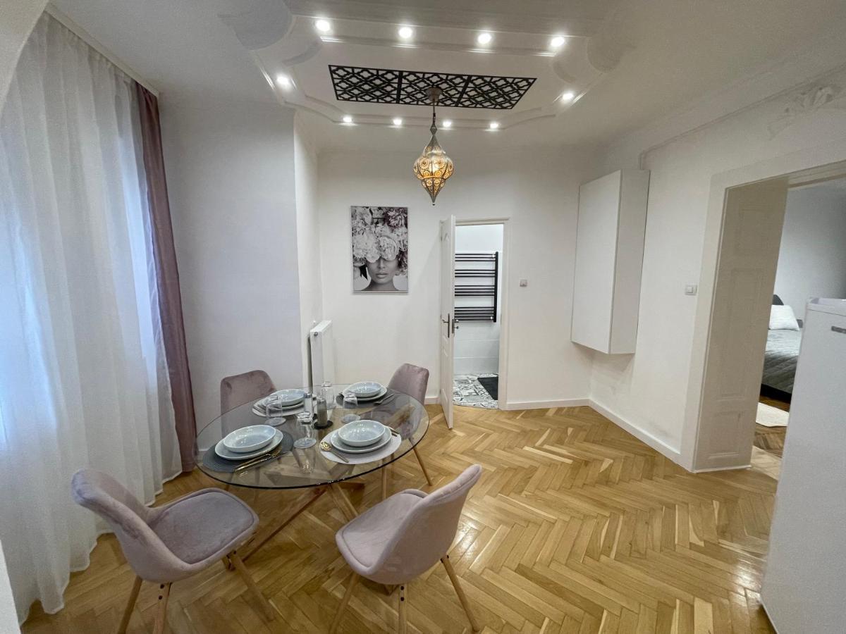 Season One Apartman سيغيد المظهر الخارجي الصورة