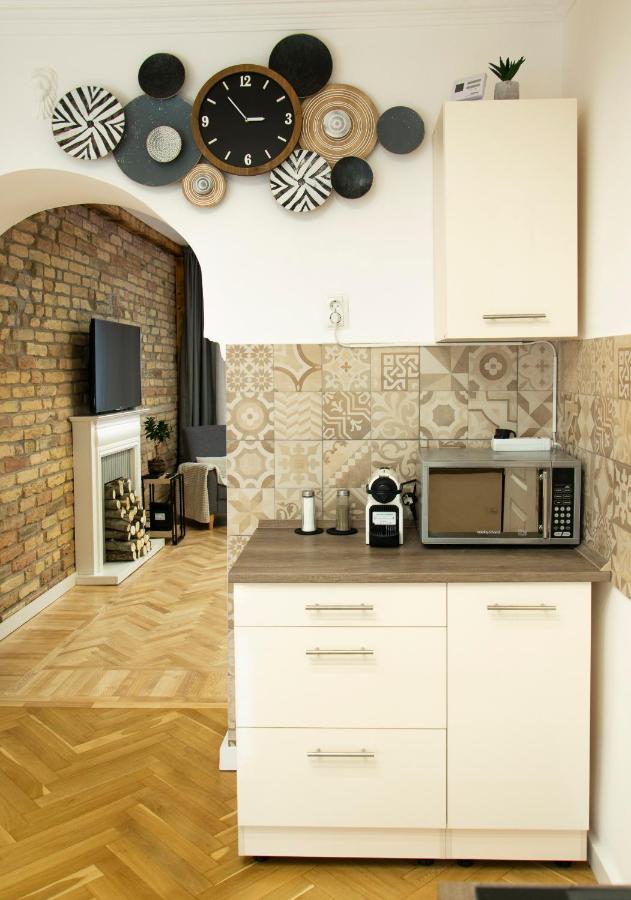 Season One Apartman سيغيد المظهر الخارجي الصورة