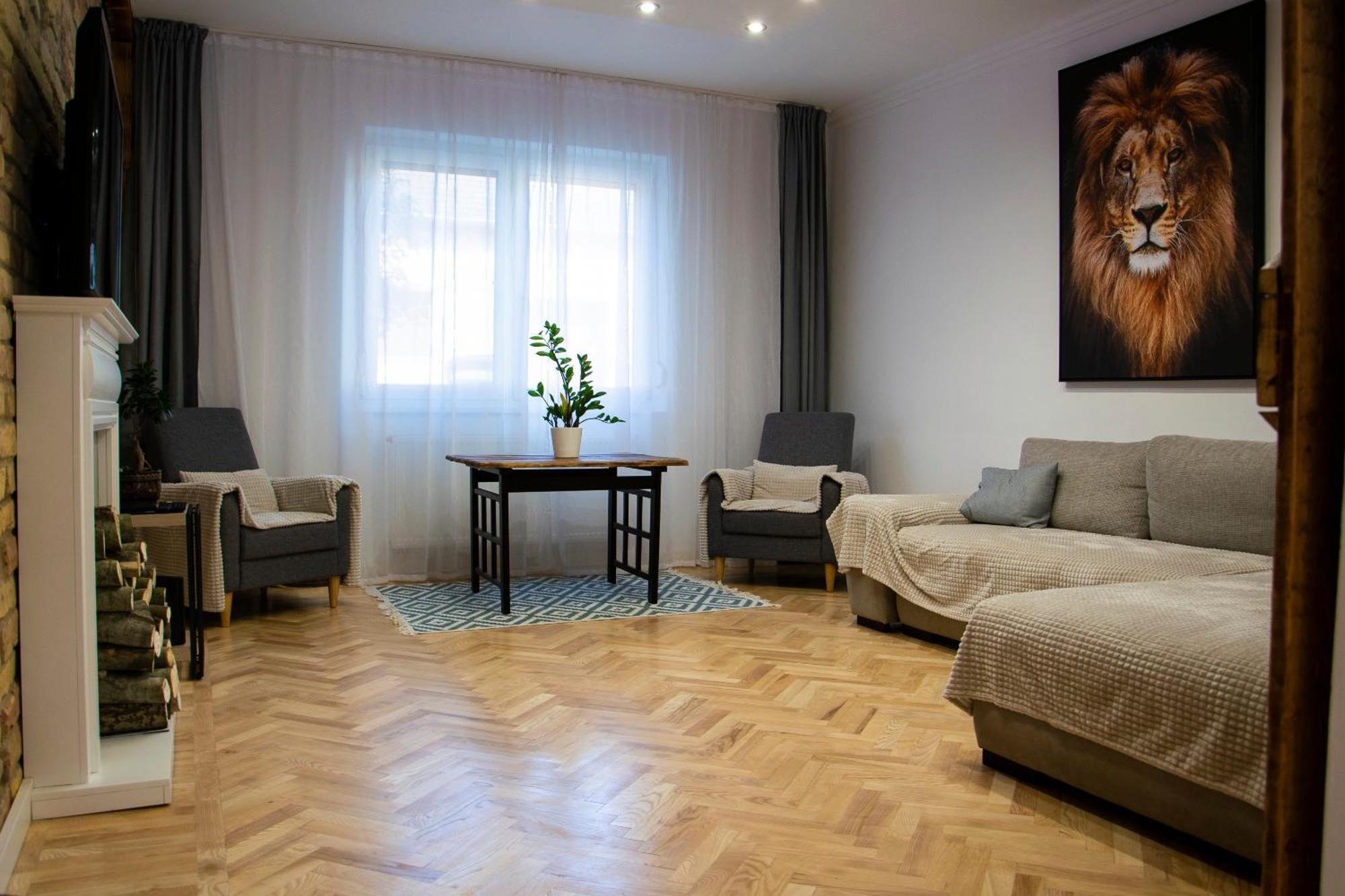 Season One Apartman سيغيد المظهر الخارجي الصورة